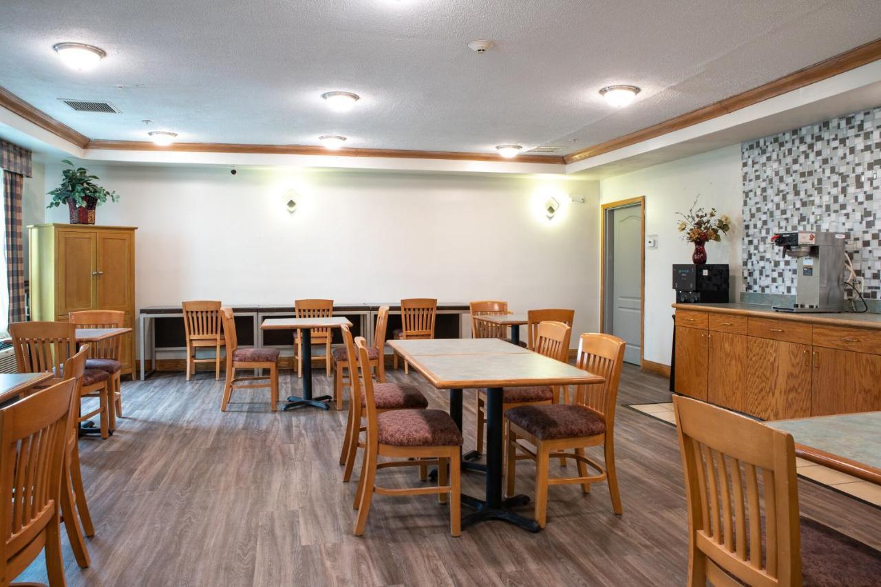 Blisspoint Inn & Suites Marion Ngoại thất bức ảnh