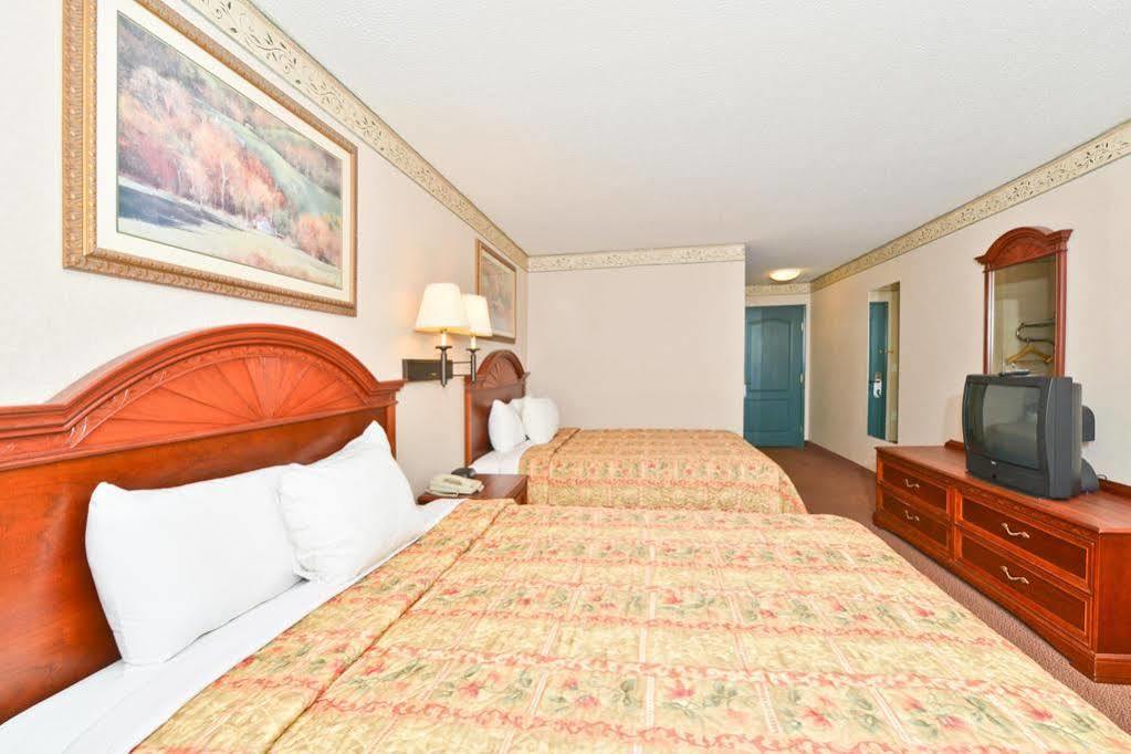 Blisspoint Inn & Suites Marion Ngoại thất bức ảnh